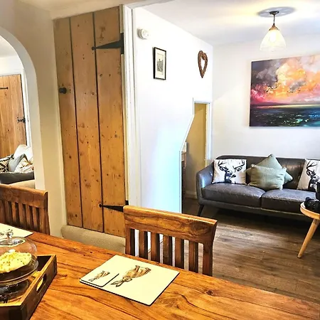 Vakantiehuis 3 Bed In 82891